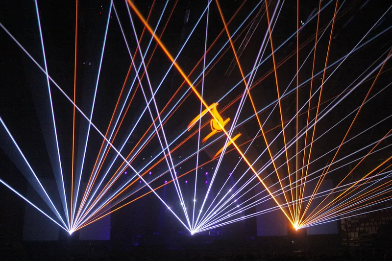 Lasershow / realizace SCREENRENTAL