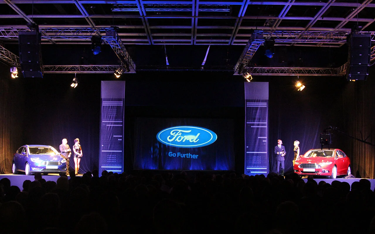 Automobilová show Ford — realizace SCREENRENTAL.EU